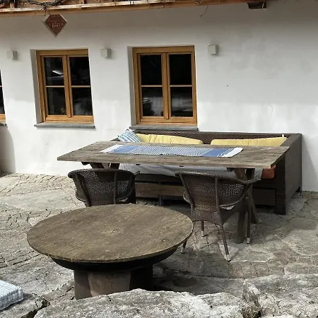 Appartement Neubergerhaus Fuer 12 Am Naturteich Niedertaufkirchen